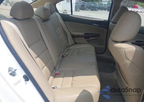 2010 Honda Accord 2.4 Ex-L z USA, uszkodzony, nr VIN 1HGCP2F80AA008145